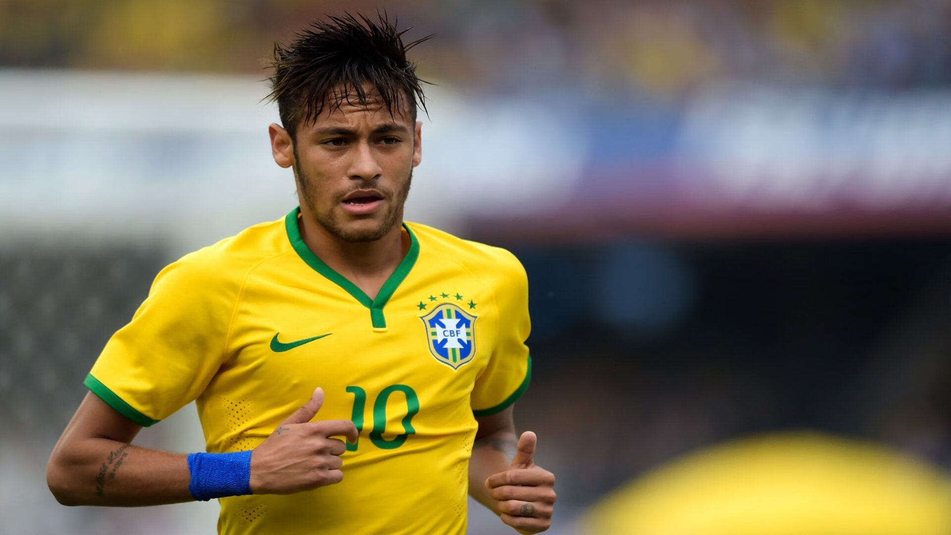 梅西一锤定音诠释巨星价值，乌克兰顽强逆袭终结瑞士黑马之路